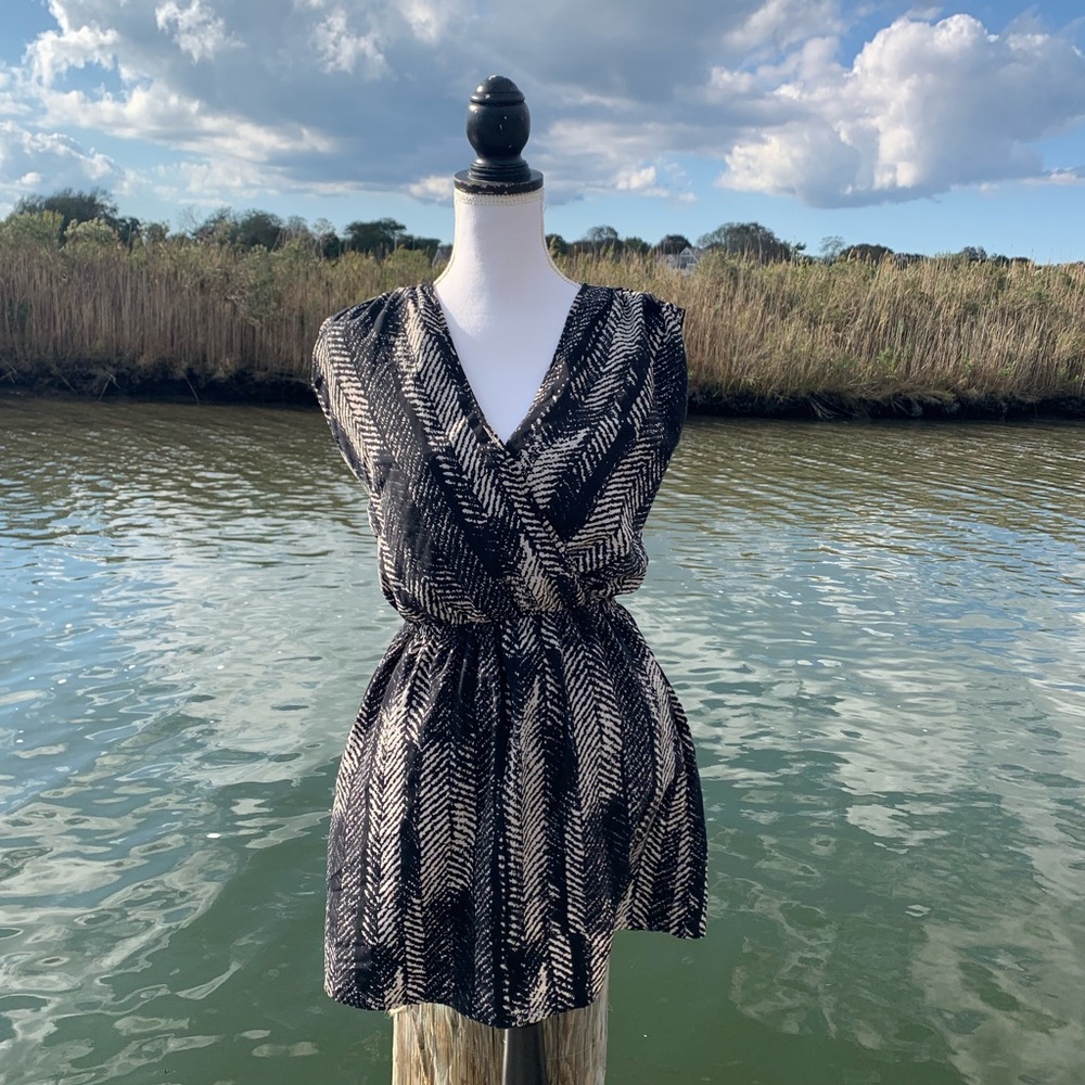 Urban Outfitters Pinkyotto boho chic bohemian style dress XS/S